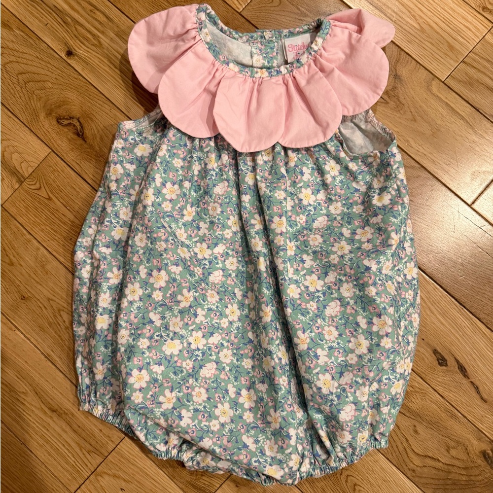 Classic Floral Bubble